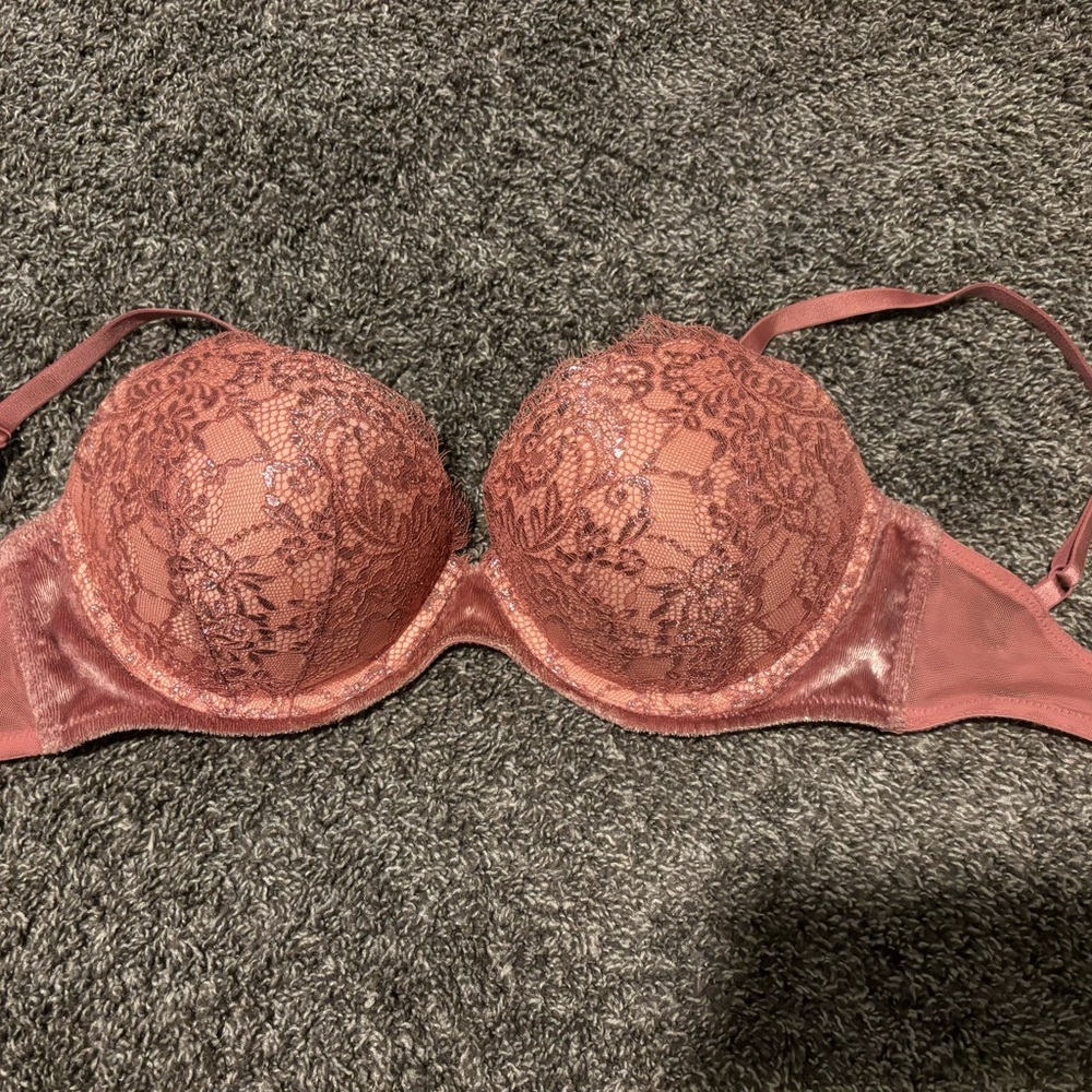 Victoria Secret Very Sexy Bombshell Push up Bra